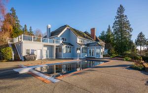 Breathtaking Ocean View Castle Like Home - Edmonds, Washington