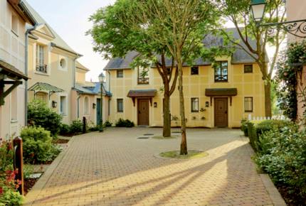 Marriott's Village d'ile-de-France Disneyland Paris - Three-Bedroom Townhouse