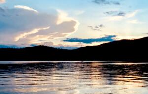 Cozy Tahoe Vista Cabin - Kings Beach, California