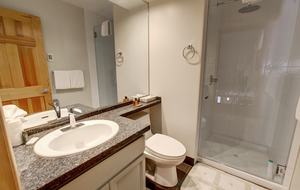 3 Bedroom Townhouse in Whistler Upper Village - Whistler, Canada