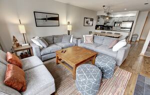 3 Bedroom Townhouse in Whistler Upper Village - Whistler, Canada