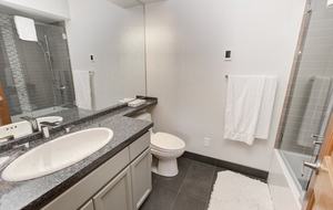 3 Bedroom Townhouse in Whistler Upper Village - Whistler, Canada