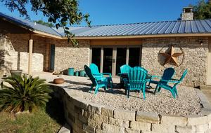 The Stonehouse at Canyon Lake - Canyon Lake, Texas