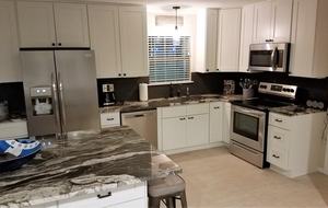 The Stonehouse at Canyon Lake - Canyon Lake, Texas