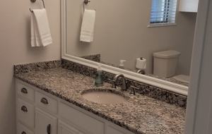 The Stonehouse at Canyon Lake - Canyon Lake, Texas