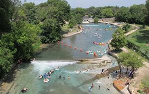 The Stonehouse at Canyon Lake - Canyon Lake, Texas