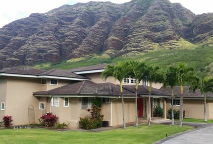 Makaha Valley