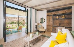 Flora Farms - Hillside Hayloft - Guest House - San José del Cabo, Mexico