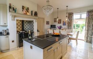 The Coach House - Burton Le Coggles, United Kingdom