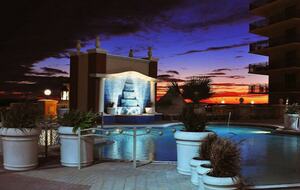 Emerald Grande at HarborWalk Village - 4 Bedroom Corner - Destin, Florida