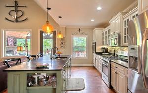 Hiawassee Lakefront Home - Hiawassee, Georgia