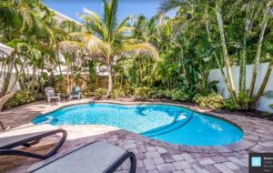 Mermaid's Hideaway Villa - Holmes Beach, Florida