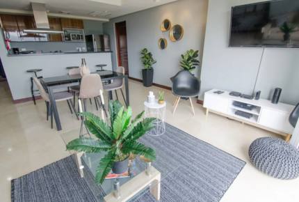 The King Apartment