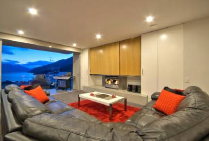 Luxury on the Lake
