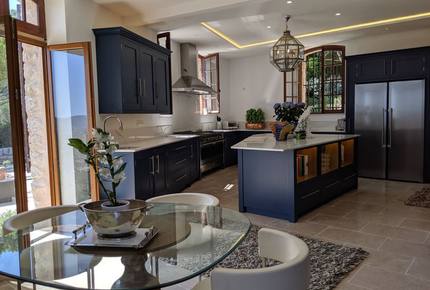 Riviera Villa Vista
