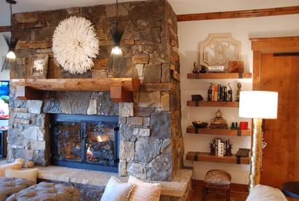 Bachelor Gulch Ski in/Ski out Getaway!