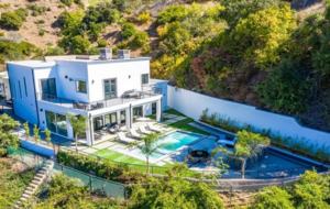 Beverly Hills Stunner - Beverly Hills, California