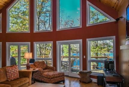 Four Seasons Chateau - Taylor-Made Deep Creek Vacations