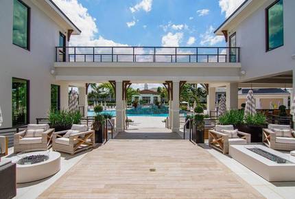 The Dunes - Awesome View & Resort Style Vacation - Naples, Florida