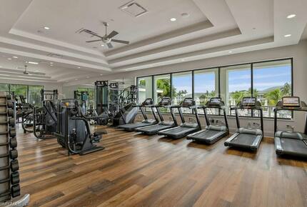 The Dunes - Awesome View & Resort Style Vacation - Naples, Florida