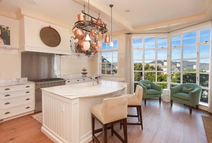 Golden Gate View Getaway