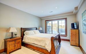 Lake of Bays Cottage - Baysville, Canada