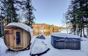 Lake of Bays Cottage - Baysville, Canada