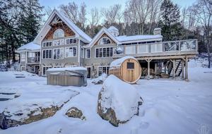 Lake of Bays Cottage - Baysville, Canada