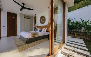 Selong Selo Elevated Villa - Selong Belanak, Indonesia