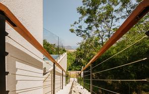 Selong Selo Elevated Villa - Selong Belanak, Indonesia