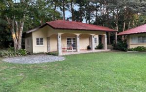 El Valle de Anton Home and Guest House - Rainforest, Beaches, Golf, and Hiking nearby! - El Valle de Anton, Panama