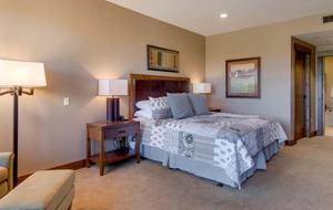 Northstar Lodge - Three Bedroom Residence - Truckee, California