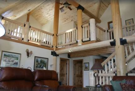 Luxury Log Mountain Home - Close to Wolf Creek!