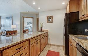 Trails End 406 - Ski-In/Ski-Out - Breckenridge, Colorado