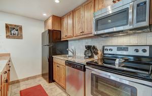 Trails End 406 - Ski-In/Ski-Out - Breckenridge, Colorado