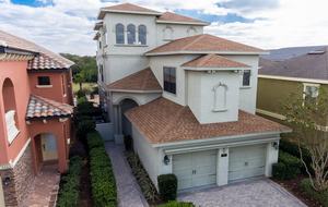 Castle Pines Villa - Reunion, Florida