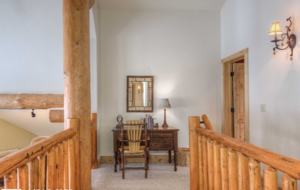 Mountainside Ski-in/Ski-out Luxury Cabin - Big Sky, Montana