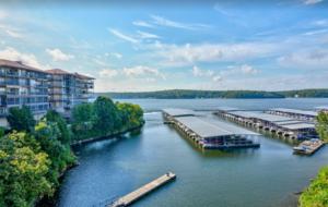 Lake of the Ozarks Waterfront Retreat - Lake Ozark, Missouri