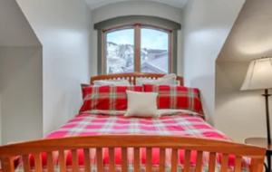 Ski-in/Ski-out Solitude Luxe Townhome - Brighton, Utah