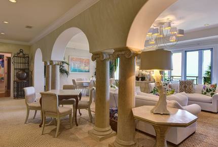 Beachfront Sea Island Retreat - *Dates Requestable!*