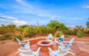Tucson Panorama Desert Escape - Tucson, Arizona