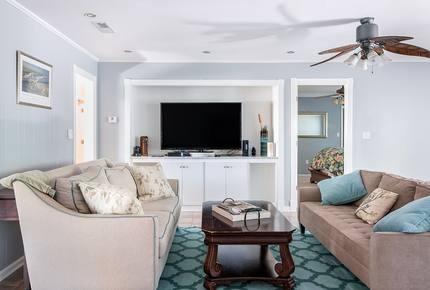 Charming Charleston Luxury