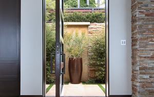 Modern Laguna Beach Coastline Villa (R) - Laguna Beach, California