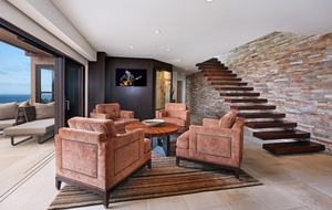 Modern Laguna Beach Coastline Villa (R) - Laguna Beach, California