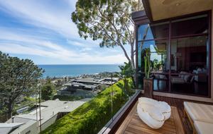 Modern Laguna Beach Coastline Villa (R) - Laguna Beach, California