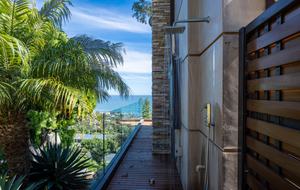 Modern Laguna Beach Coastline Villa (R) - Laguna Beach, California
