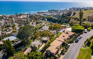 Modern Laguna Beach Coastline Villa (R) - Laguna Beach, California