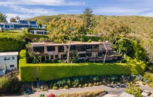Modern Laguna Beach Coastline Villa (R) - Laguna Beach, California