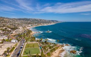 Modern Laguna Beach Coastline Villa (R) - Laguna Beach, California