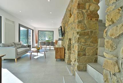 Mountainside Villa with Beach Proximity Villa